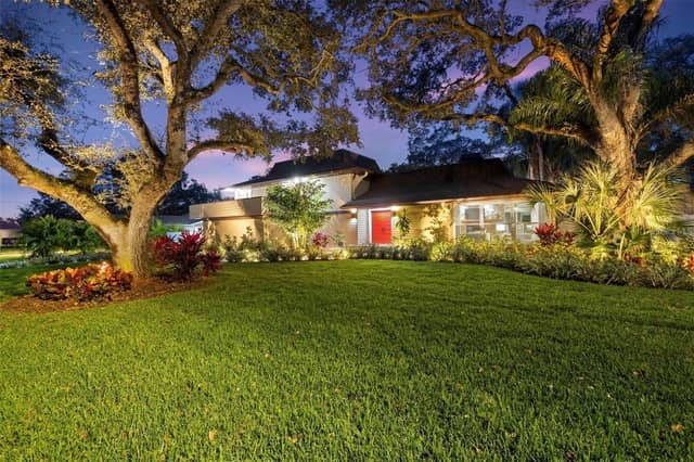 1584 OAK LANE photo