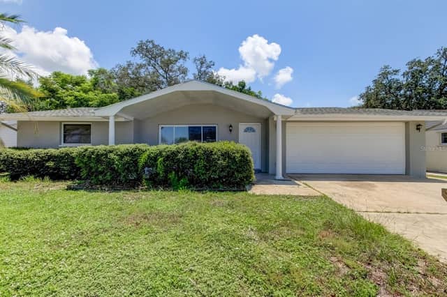 7144 FAIRFAX DR photo