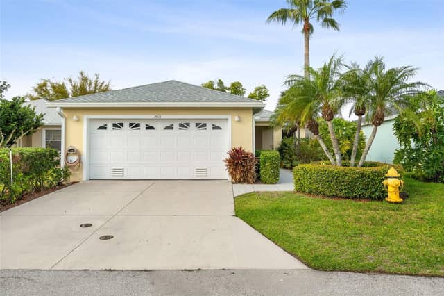 2515 LANTANA LN photo