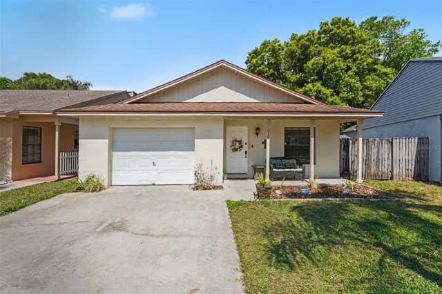 516 SHERIDAN DR photo
