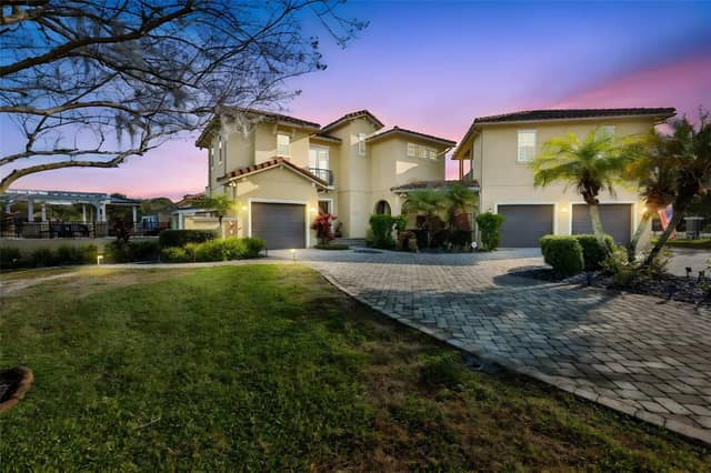10517 TARPON SPRINGS RD photo