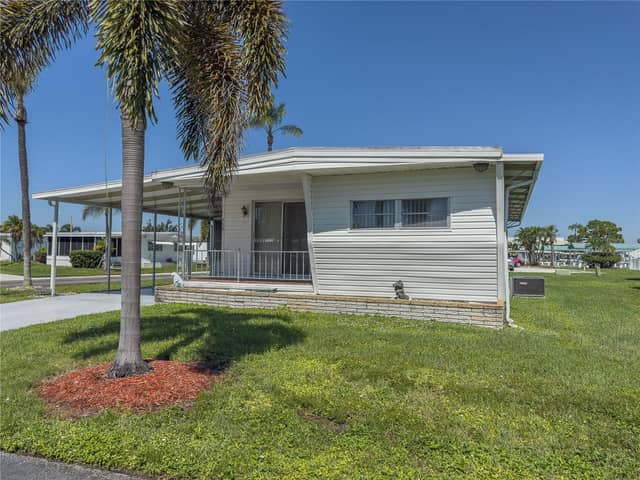 316 DANUBE CIR photo