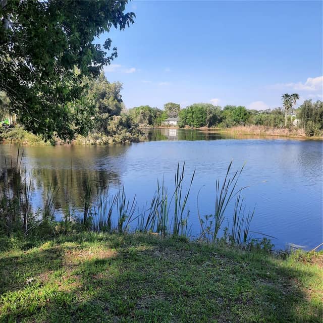 10502 HINDS PL photo