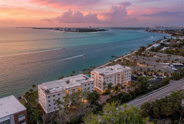 4712 OCEAN BLVD #W10 photo