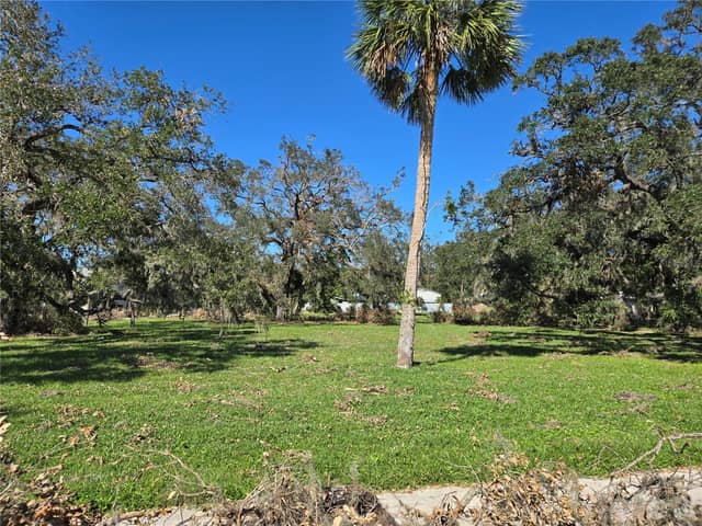 1800 N TAMIAMI TRL photo
