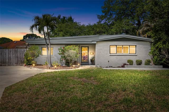 4303 S CAMERON AVE photo