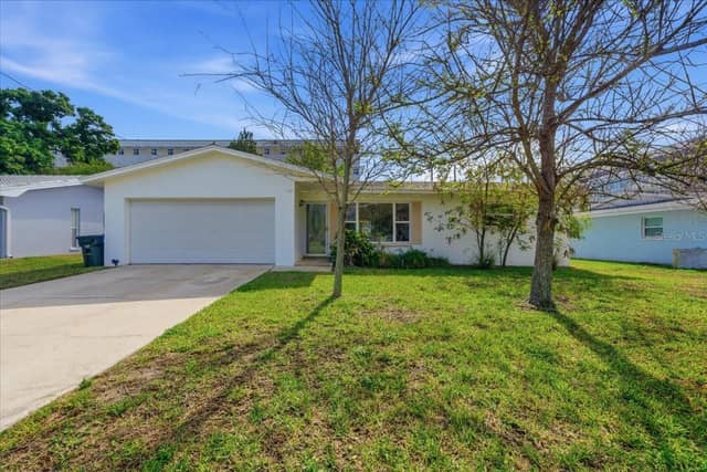140 PATLIN CIR E photo