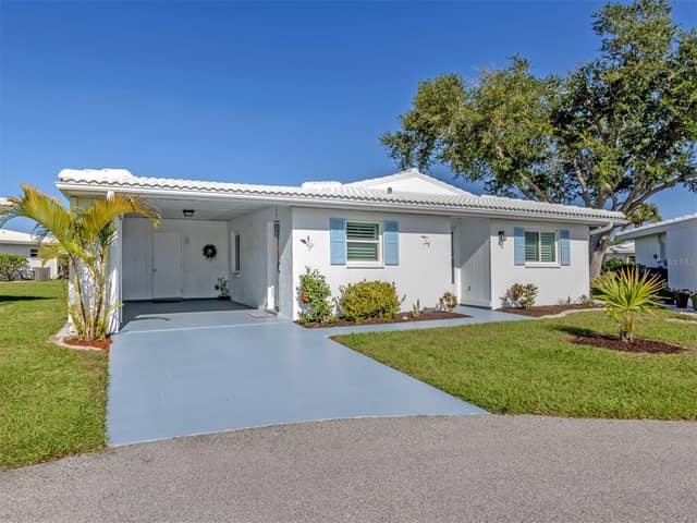 414 CIRCLEWOOD DR #H2 photo