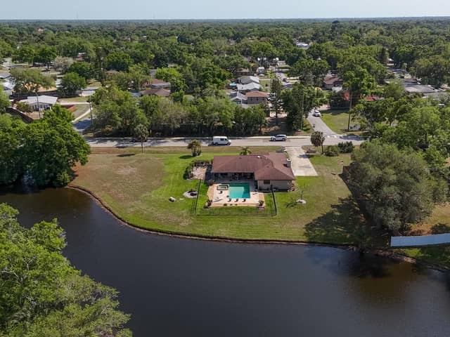 3927 DESOTO RD photo
