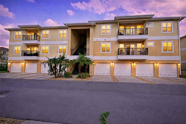 6420 BANYAN BLVD #303 photo