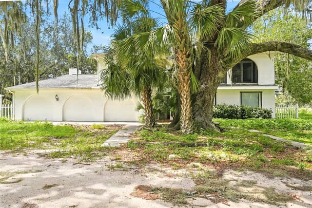 8731 LITHIA PINECREST RD photo