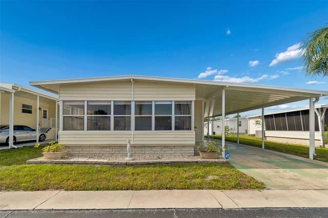 12651 SEMINOLE BLVD #15I photo