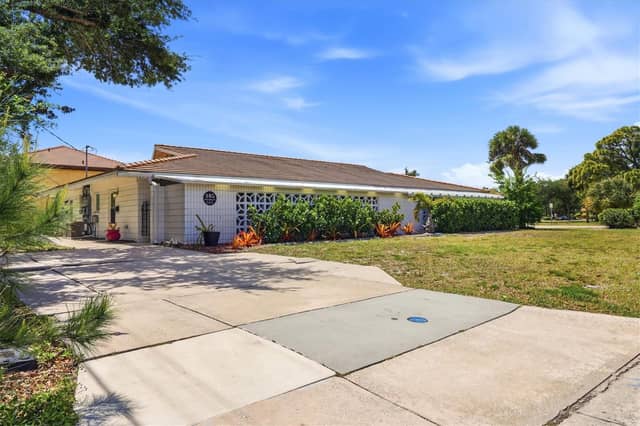 405 MENENDEZ ST photo