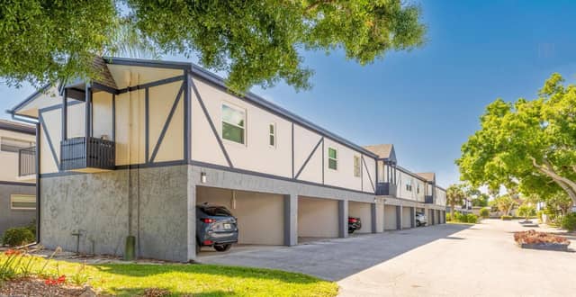 1147 KING ARTHUR CT #204 photo