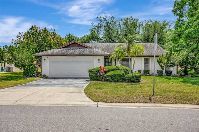 5817 11TH AVE W photo