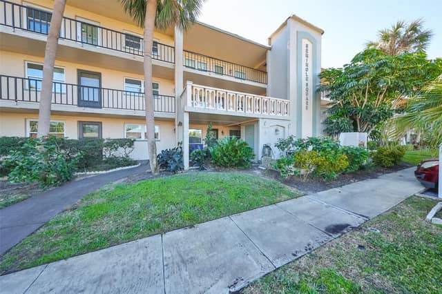 11700 PARK BLVD #209 photo
