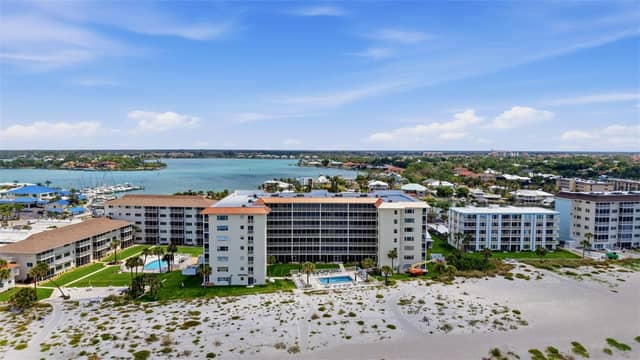 1150 TARPON CENTER DR #304 photo