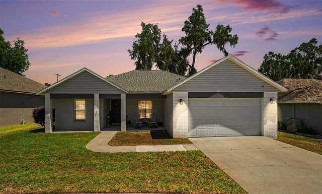 2333 TOWERING OAKS CIR photo