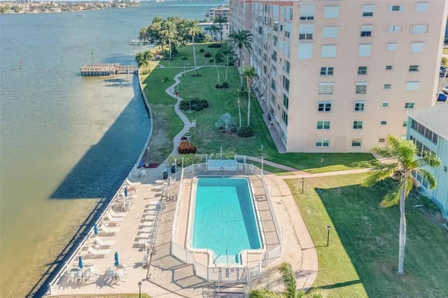 1847 SHORE DR S #117 photo