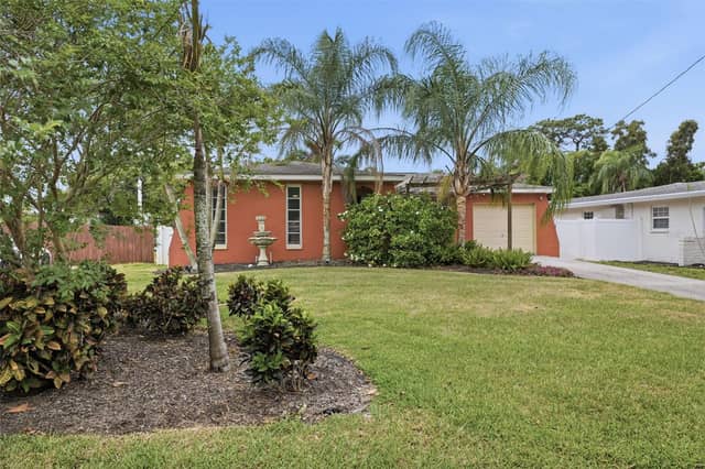 51 CYPRESS DR photo