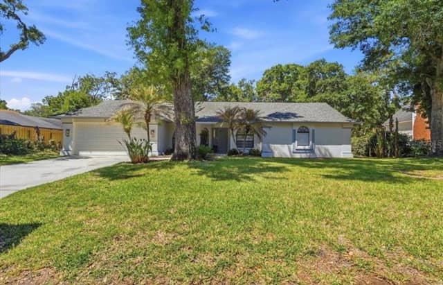 2800 HAMMOCK DR photo