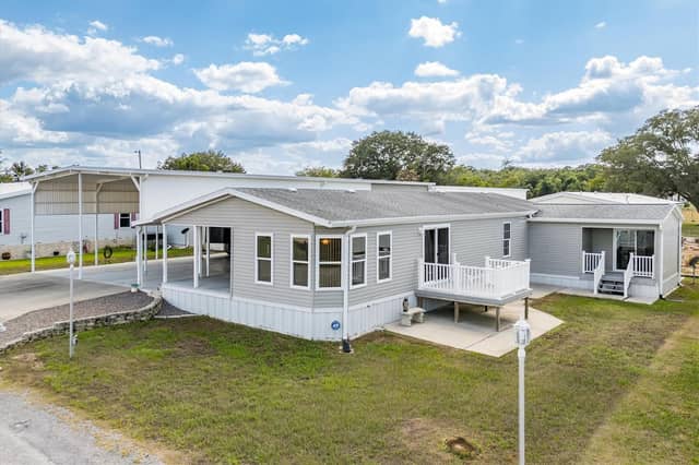 10027 EQUITY AVE photo