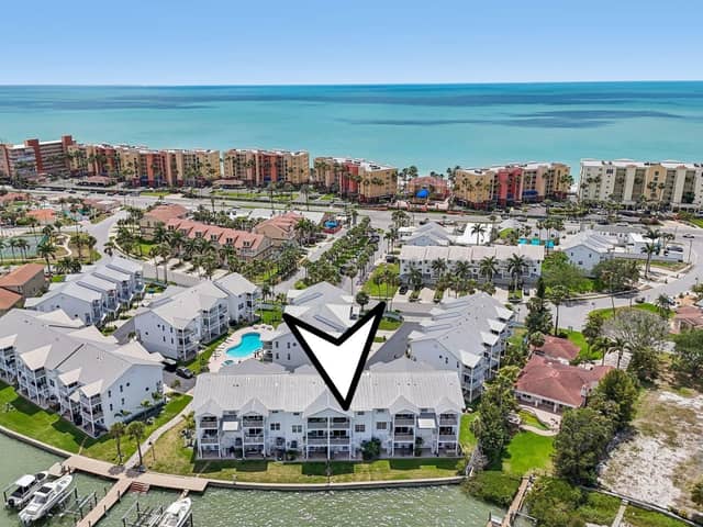 113 YACHT CLUB CIR photo