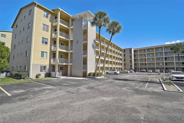 3621 LAKE BAYSHORE DR #J-403 photo