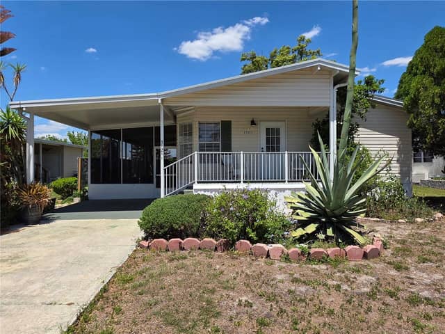 37251 LOIS AVE photo