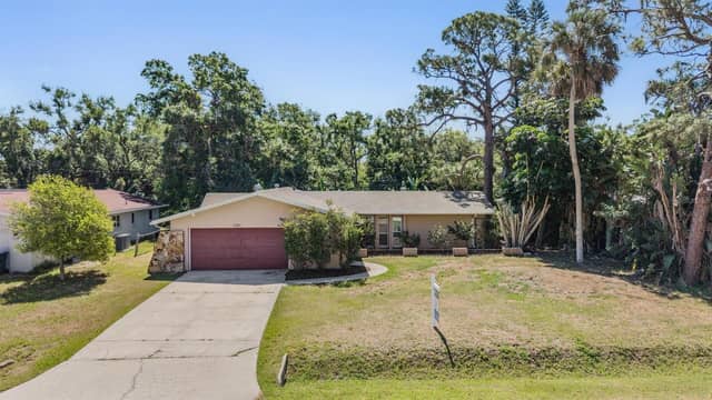 1124 DANNY DR photo