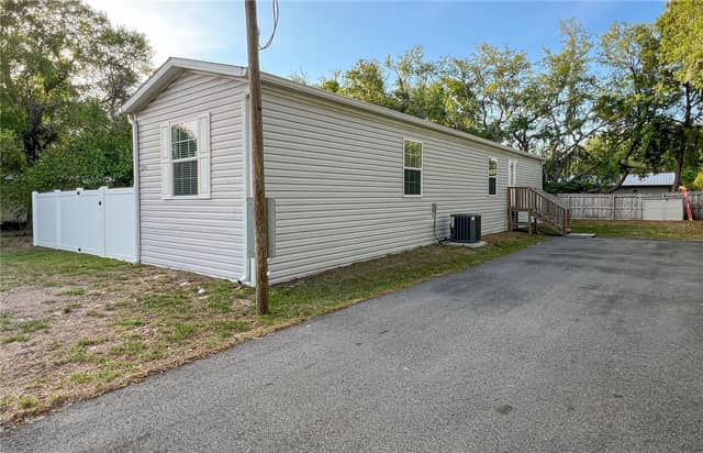 12203 LANTANA AVE photo
