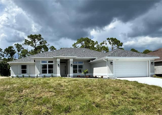 4585 FERNWAY DR. photo
