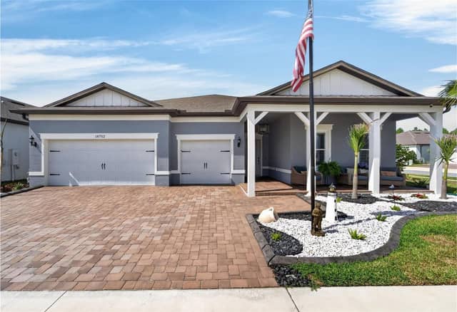 18752 HORIZON VIEW PT photo