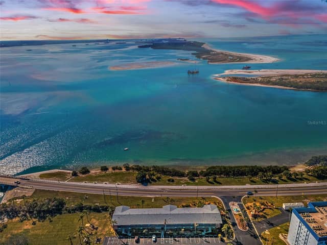 2 CAUSEWAY BLVD #208 photo