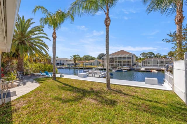 7418 ISLANDER LN photo