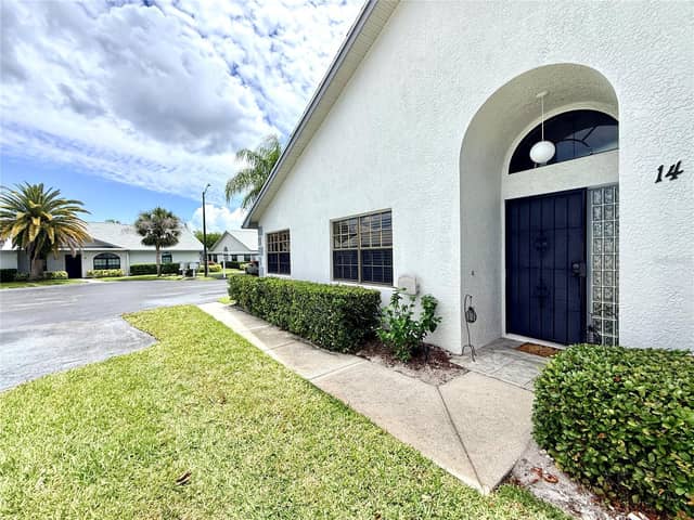 2749 COUNTRYSIDE BLVD #14 photo