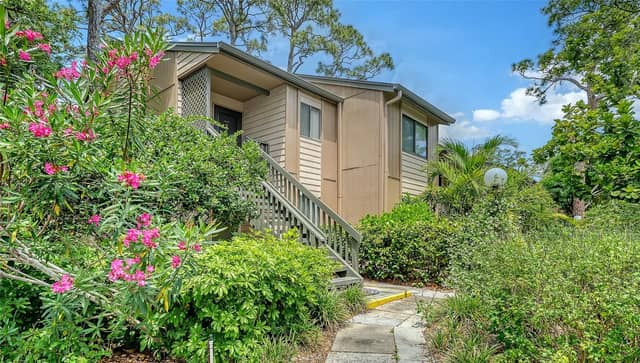 1720 GLENHOUSE DR #326 photo