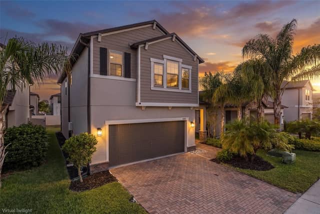 8598 CAMPUS WOODS WAY photo
