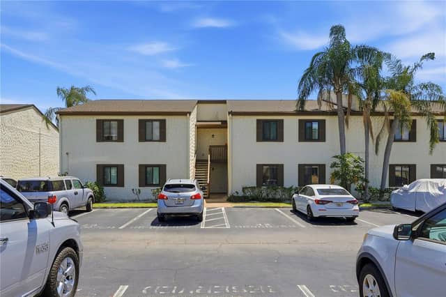724 115 AVE N #2205 photo