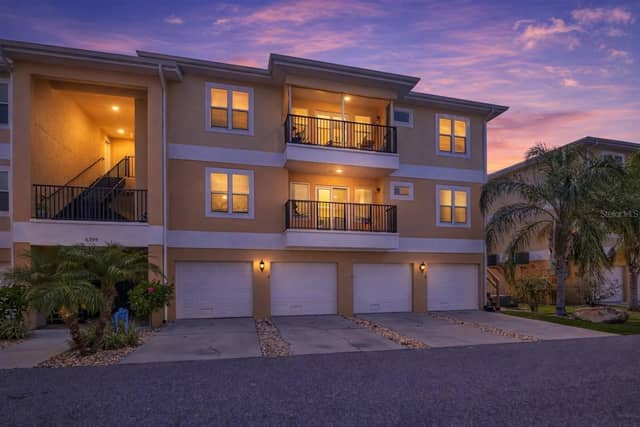 6395 BANYAN BLVD #303 photo