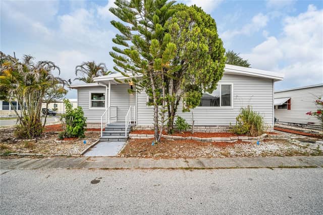 193 BLUE MARLIN DR photo