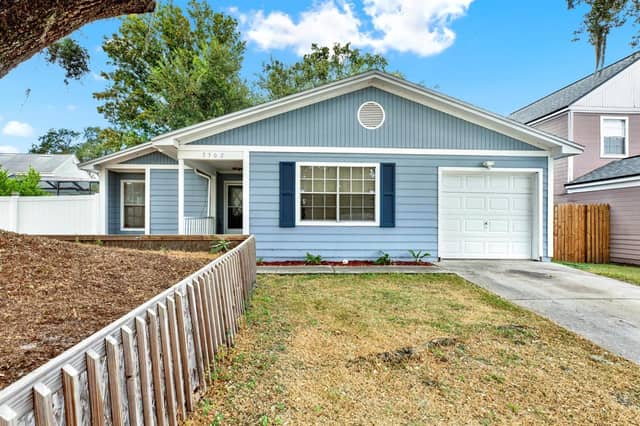 7502 GADSDEN DR photo
