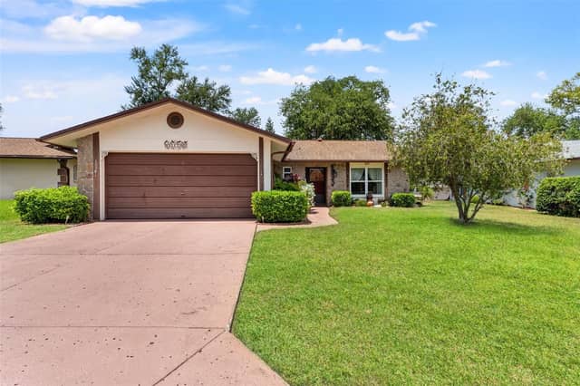 10541 GREEN MEADOW LN photo