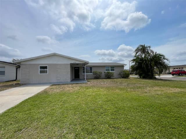 2702 DRUID PL photo