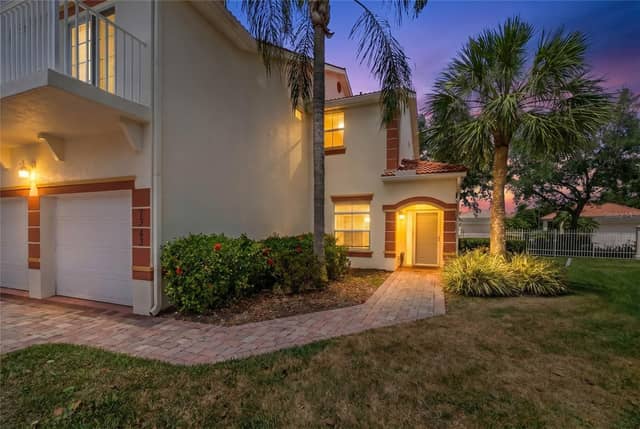 7343 FOUNTAIN PALM CIR #na photo