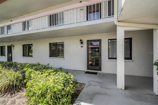 107 LAKEVIEW PL #7 photo