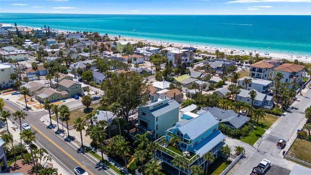 1304 PASS A GRILLE WAY photo