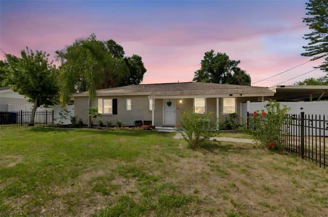 3912 W LEILA AVE photo