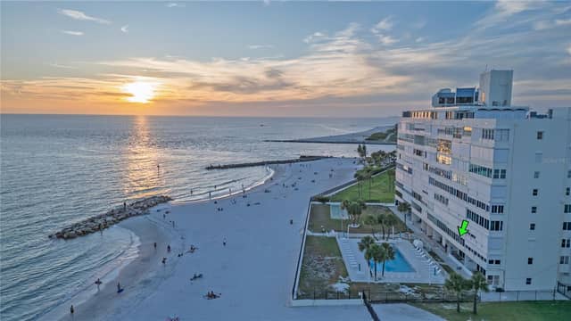 7000 BEACH PLZ #202 photo