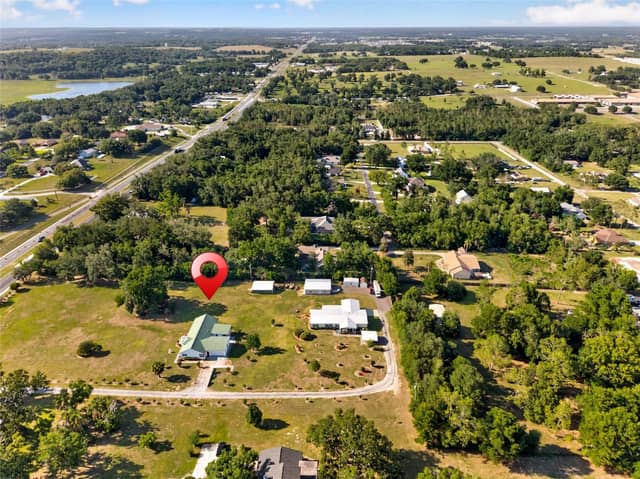 9712 US HIGHWAY 301 photo